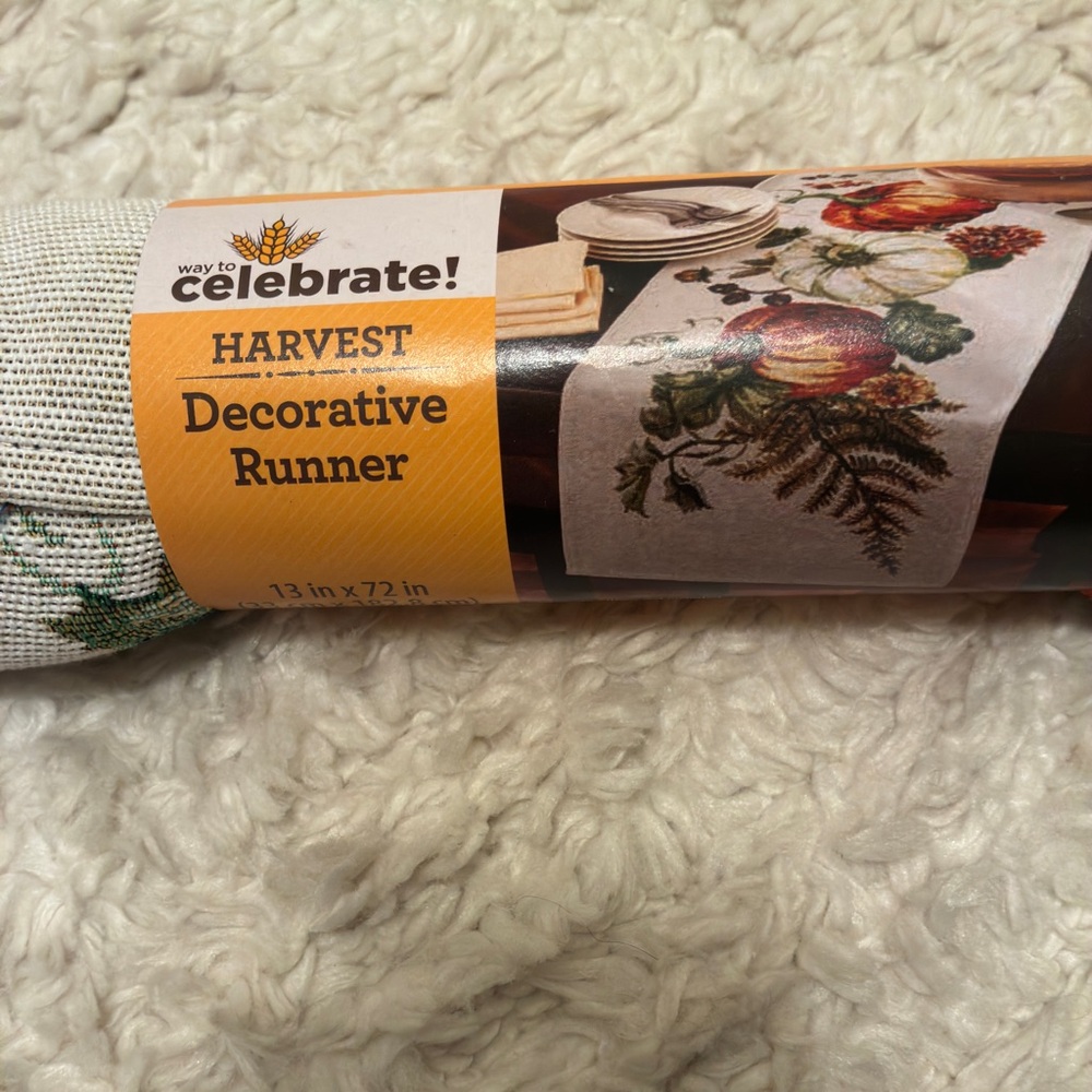 Way‎ to Celebrate Harvest Decorative Runner NWT